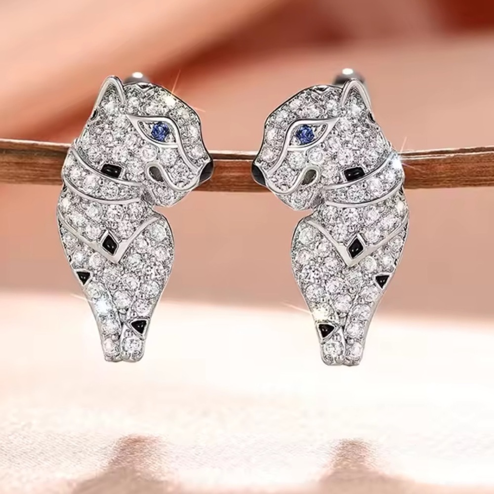 Panthere Luxury Crystal Silver Earrings - Picture 4 of 5